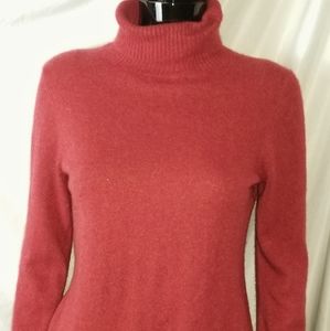 L.L Bean 100% cashmere sweater size small